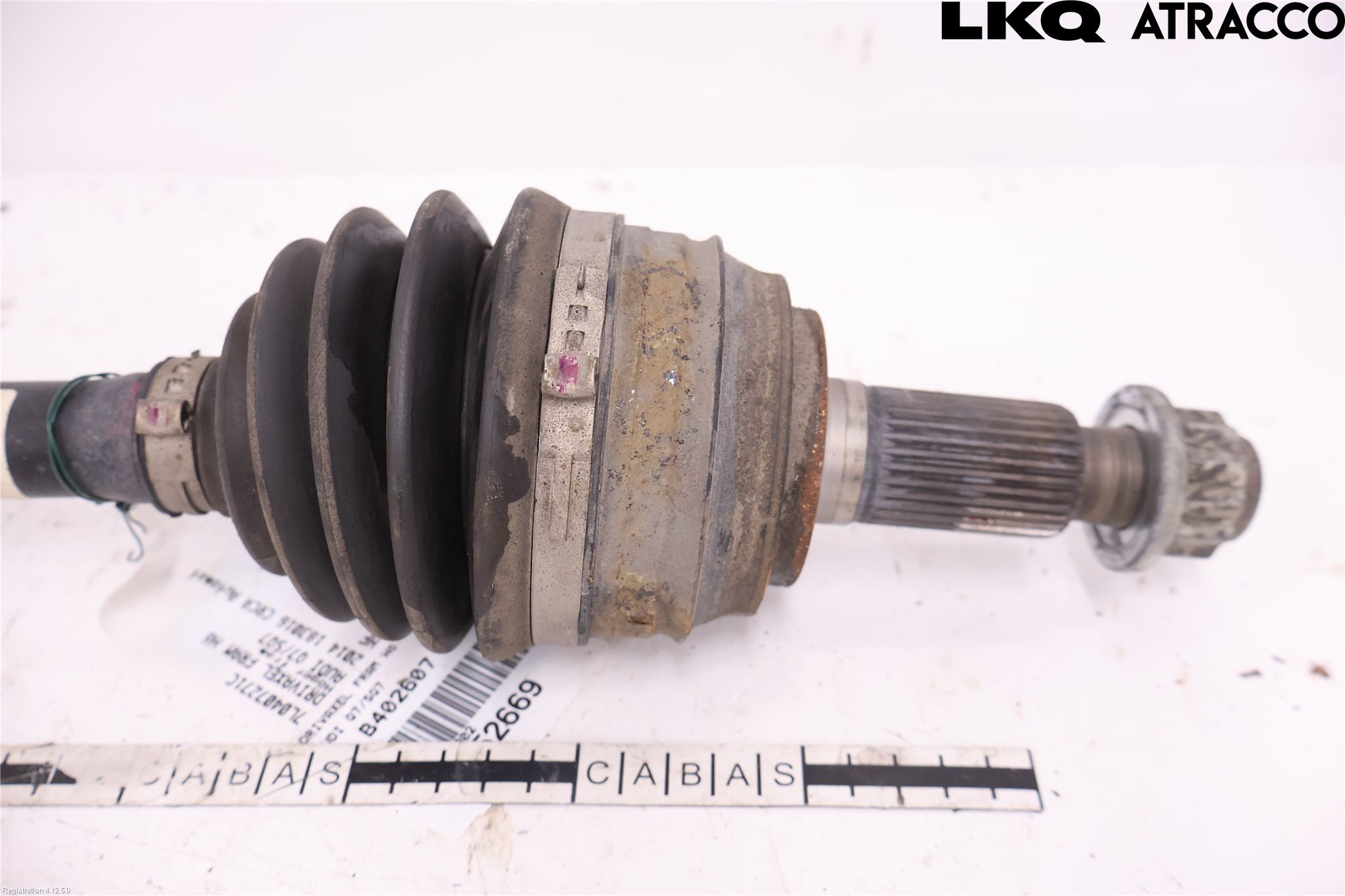 Audi Q7/SQ7 Drivaksel Foran Kompl Høyre