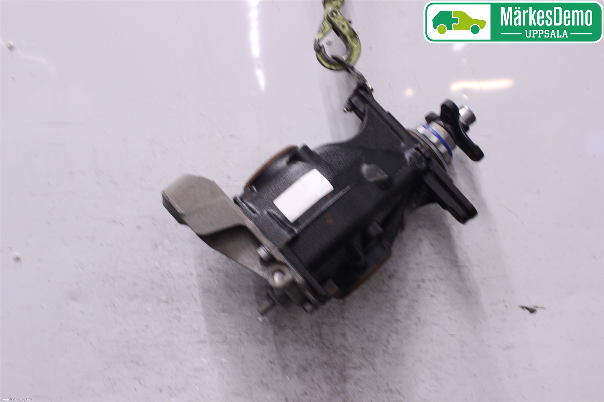 BMW 1 F20/F21 11-19 Bakaksel Kardang Bak -Diff