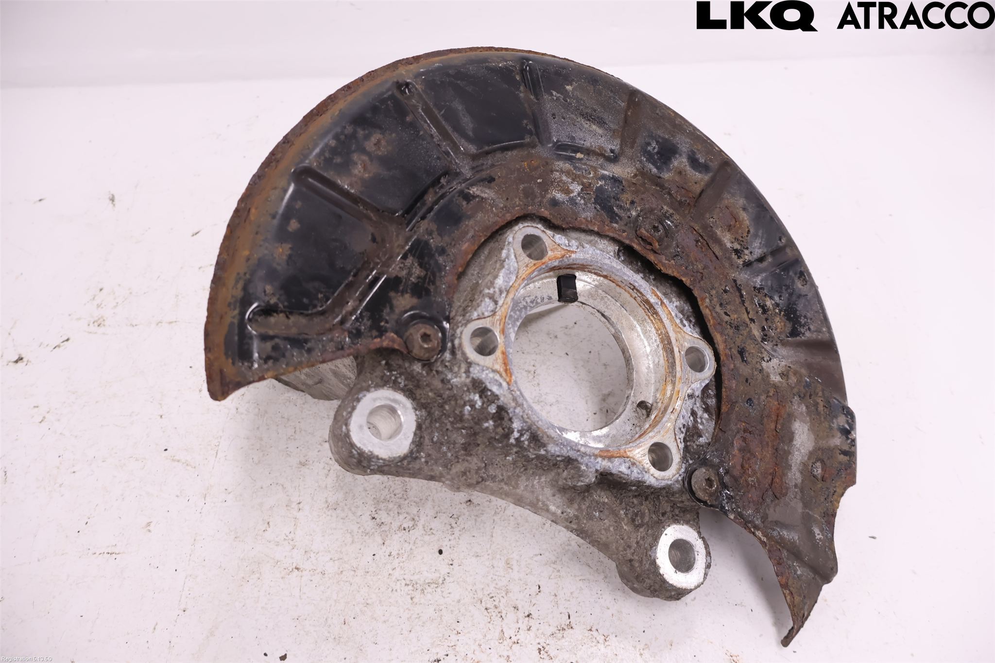 Volkswagen VW PASSAT 11-14 Spindel Vf
