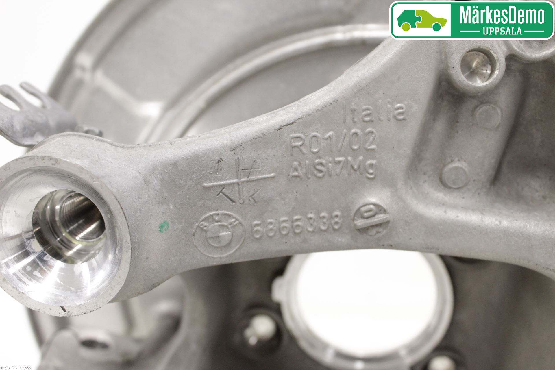 BMW 5 G30/G31/F90 17-23 Spindel Hb