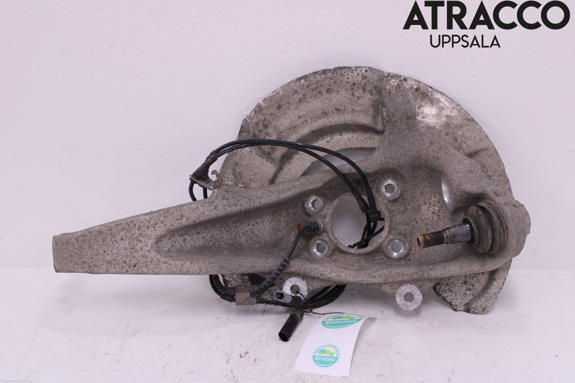 BMW 5 F10/F11/F18 09-17 Spindel Vf