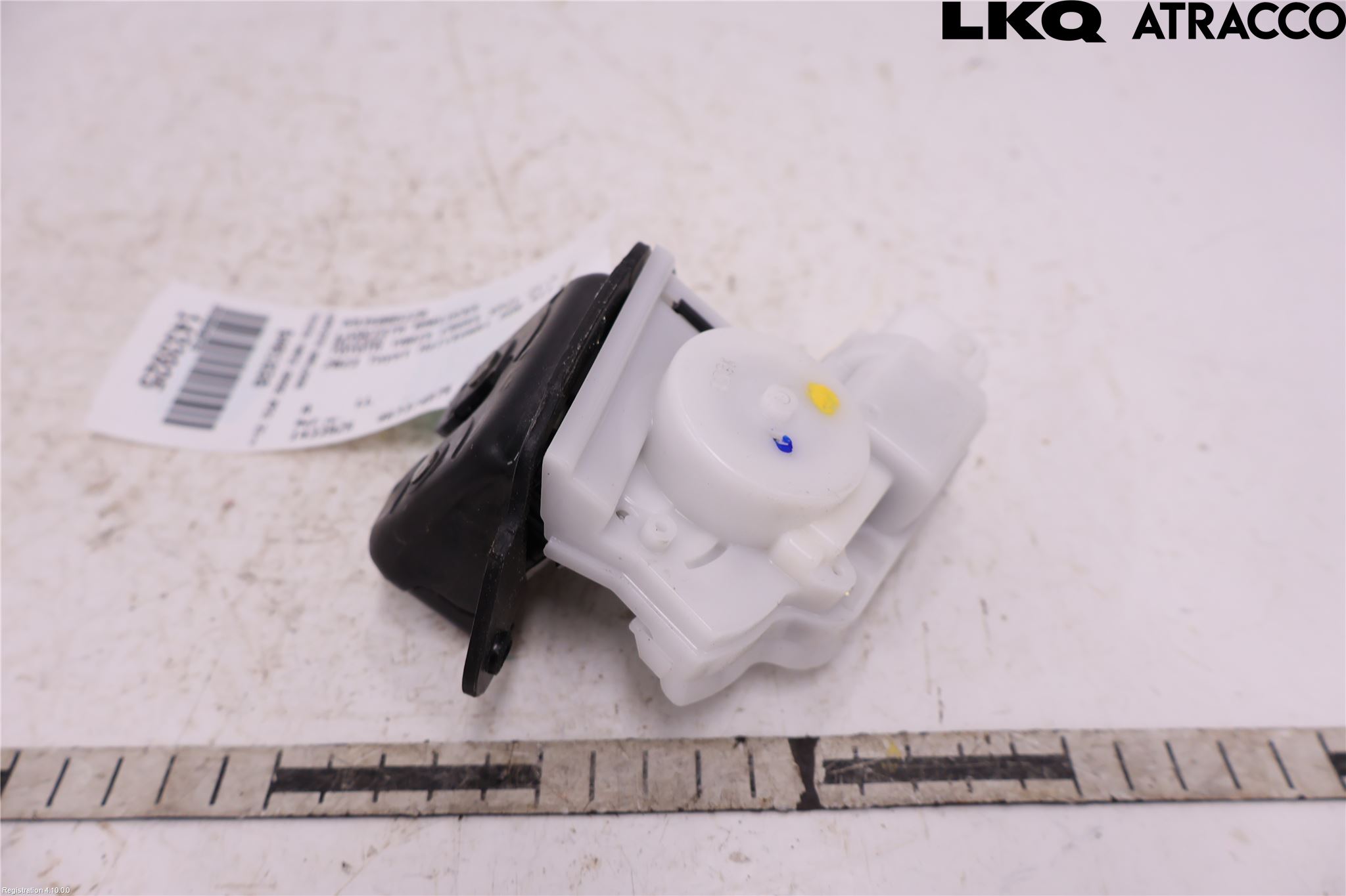 Toyota YARIS CROSS XP21 21- Bakluke-Lokk Låsekasse