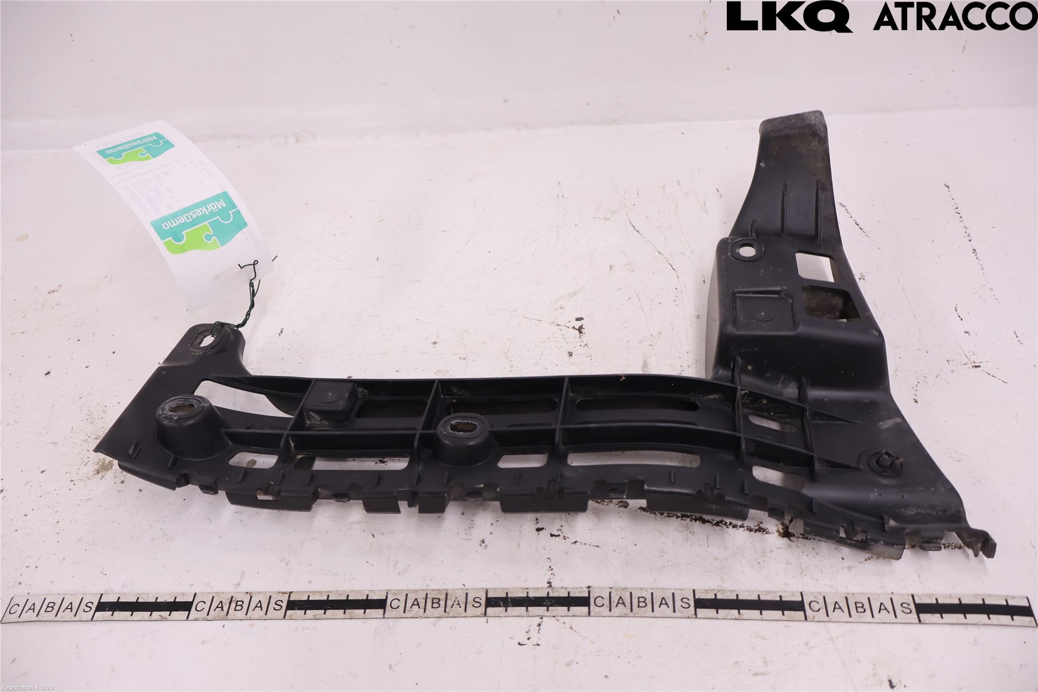 Volkswagen VW CADDY 16-20 Støtfangerfeste Bak Høyre