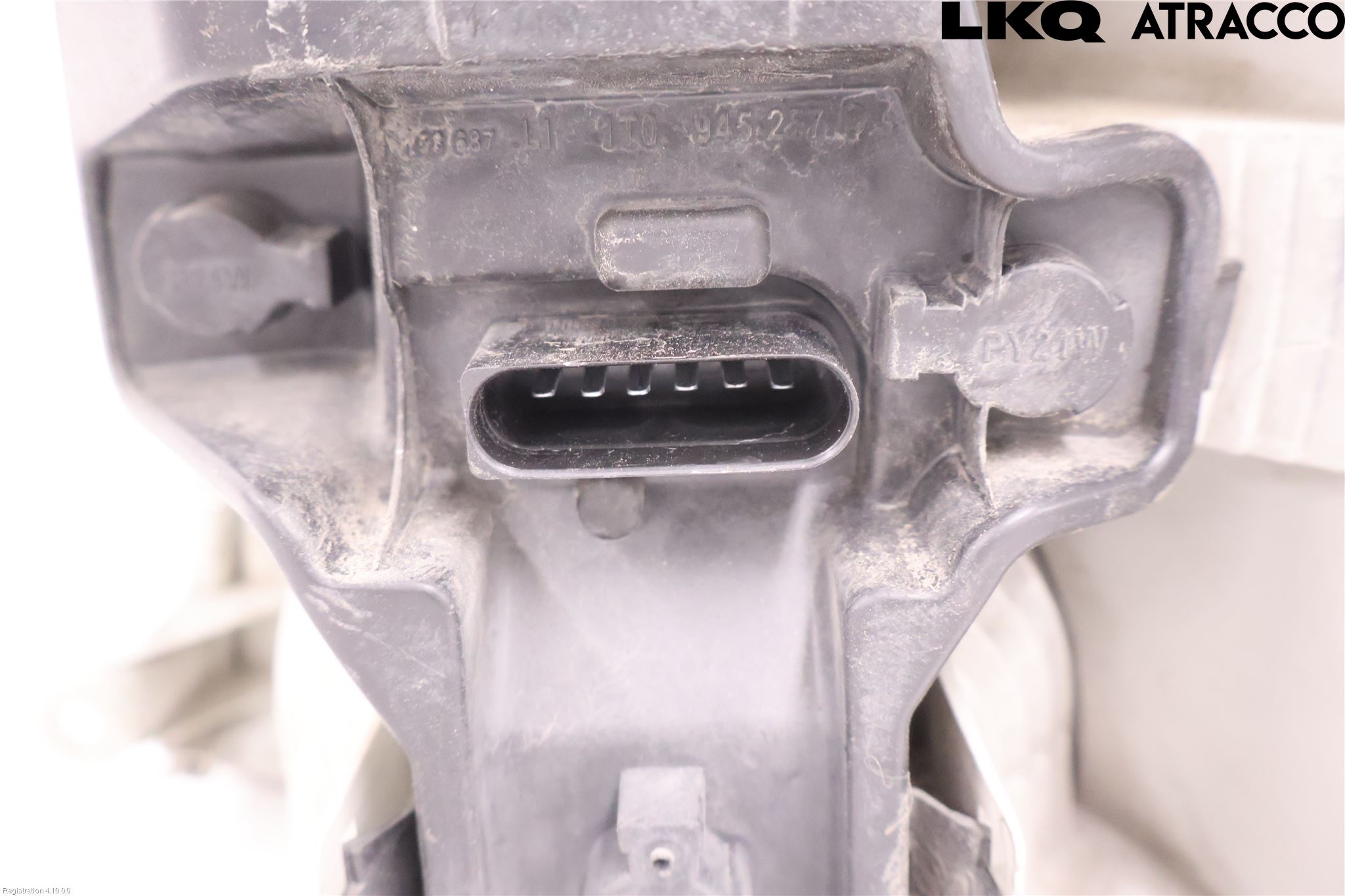 Volkswagen VW TOURAN 03-10 Baklykt Venstre