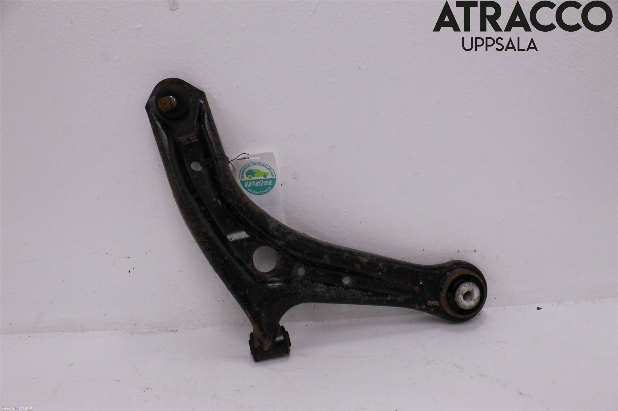 Ford FIESTA 09-12 Bærearm Foran Høyre Nedre