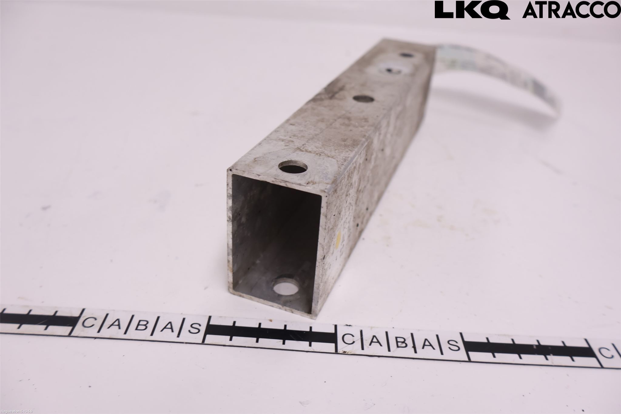 BMW 5 F10/F11/F18 09-17 Støtfanger Foran Feste
