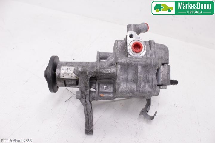 BMW 6 F12/F13 10-18 Servo Pumpe