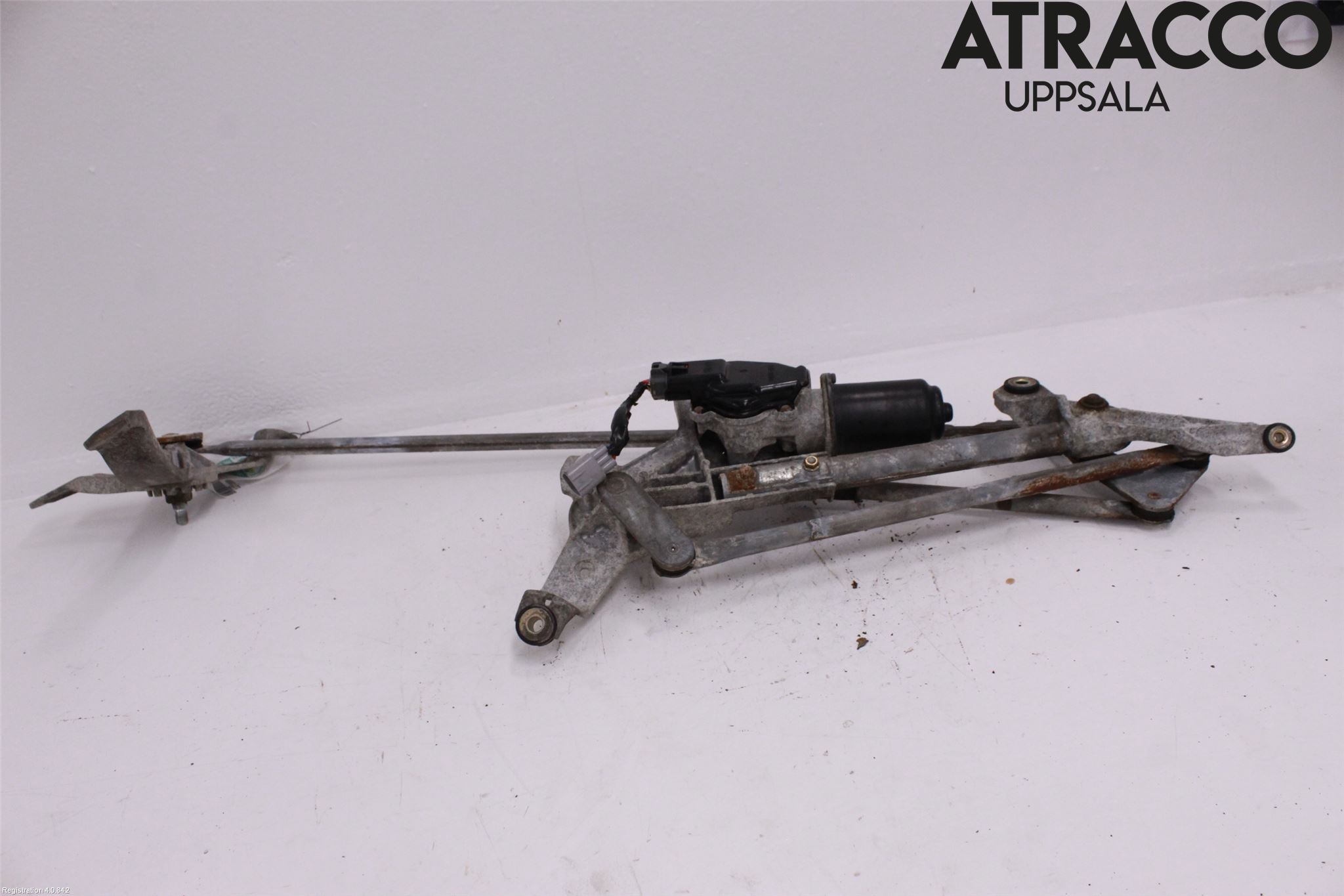 Mitsubishi GRANDIS Viskermotor Frontrute