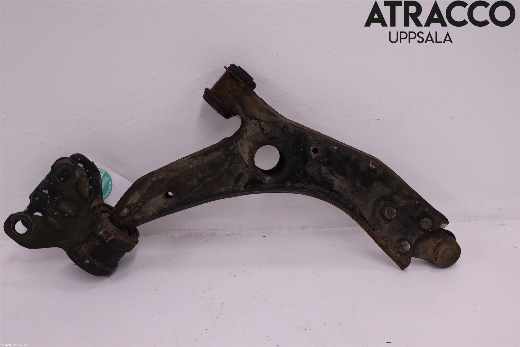Ford FOCUS 11-14 Bærearm Foran Venstre Nedre