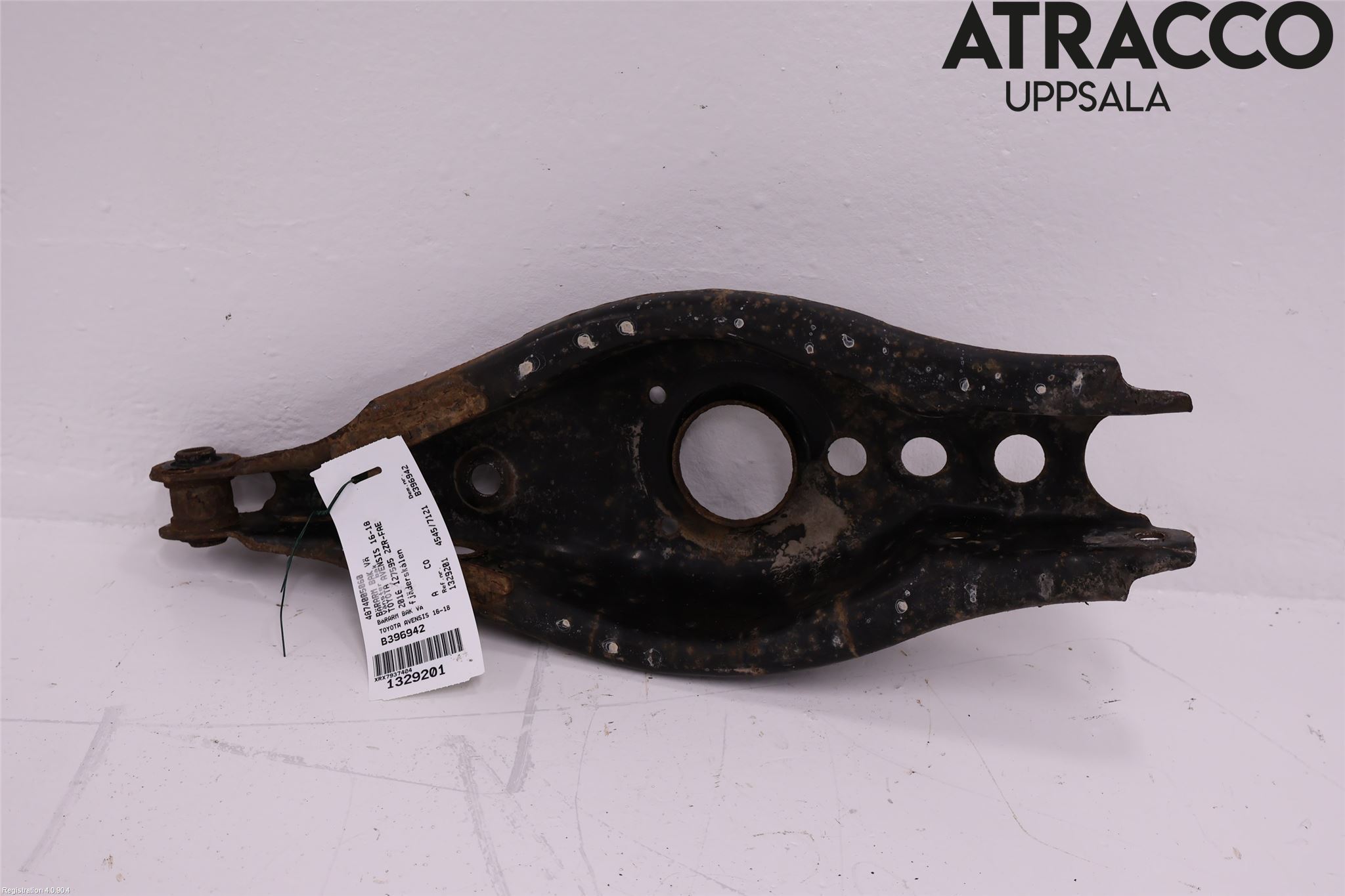 Toyota AVENSIS 16-18 Bærearm Bak Venstre