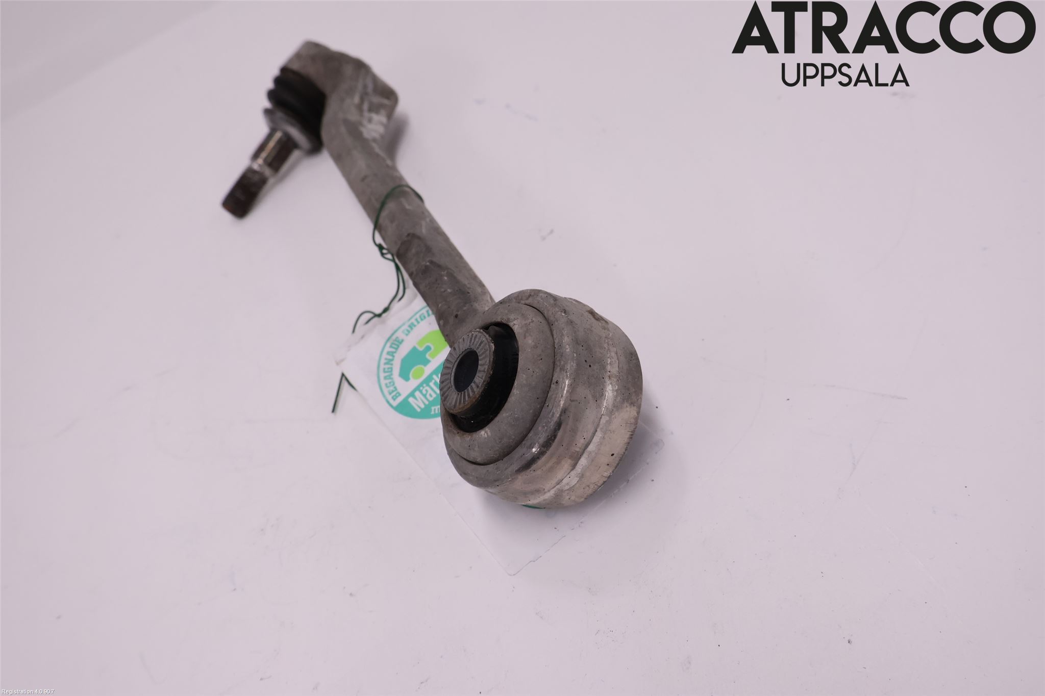 BMW 3 F30/F31/F80 12-19 Bærearm Foran Høyre Nedre
