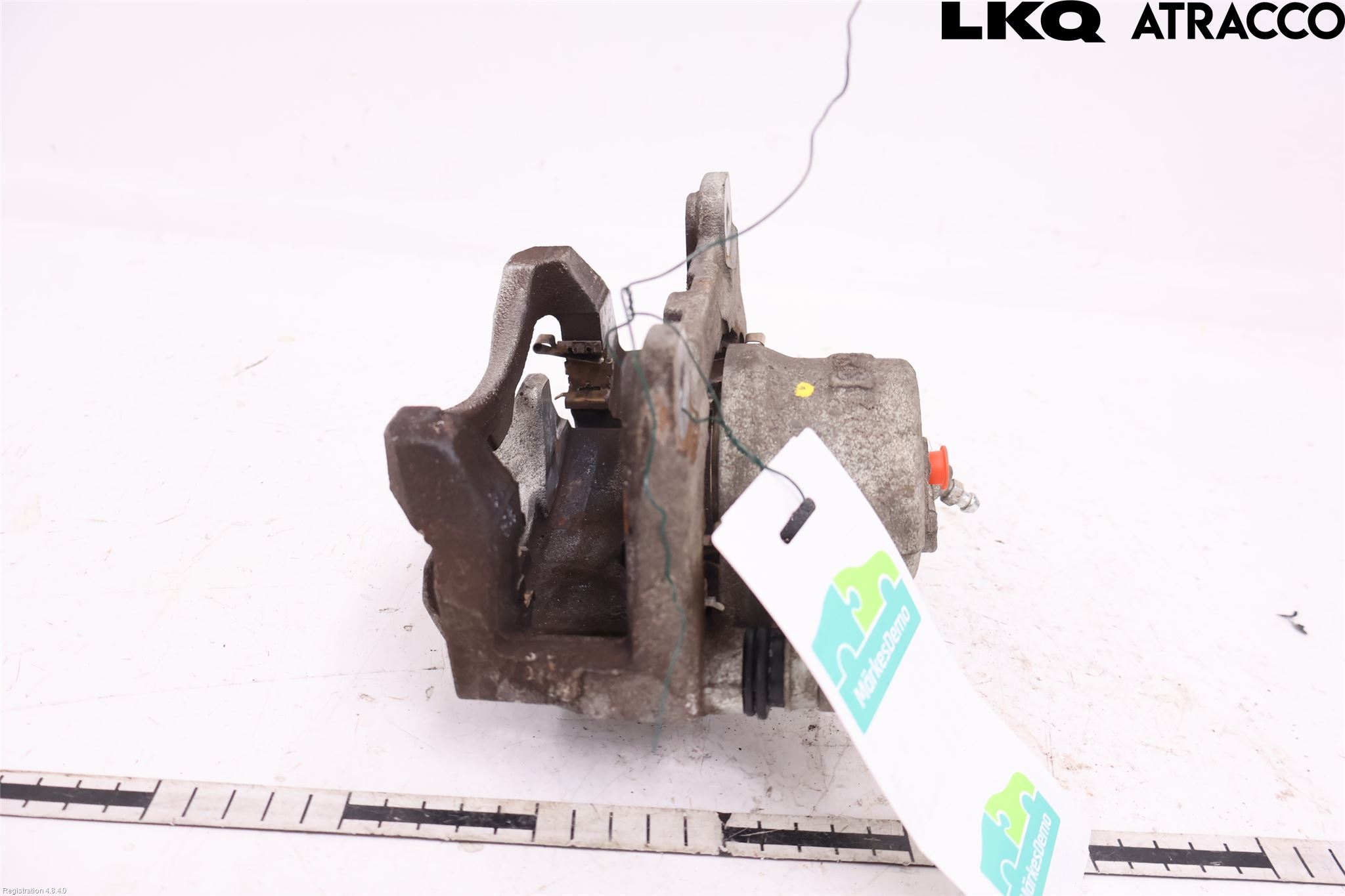 Toyota COROLLA CROSS XG10 22- Bremsecaliper Foran Venstre