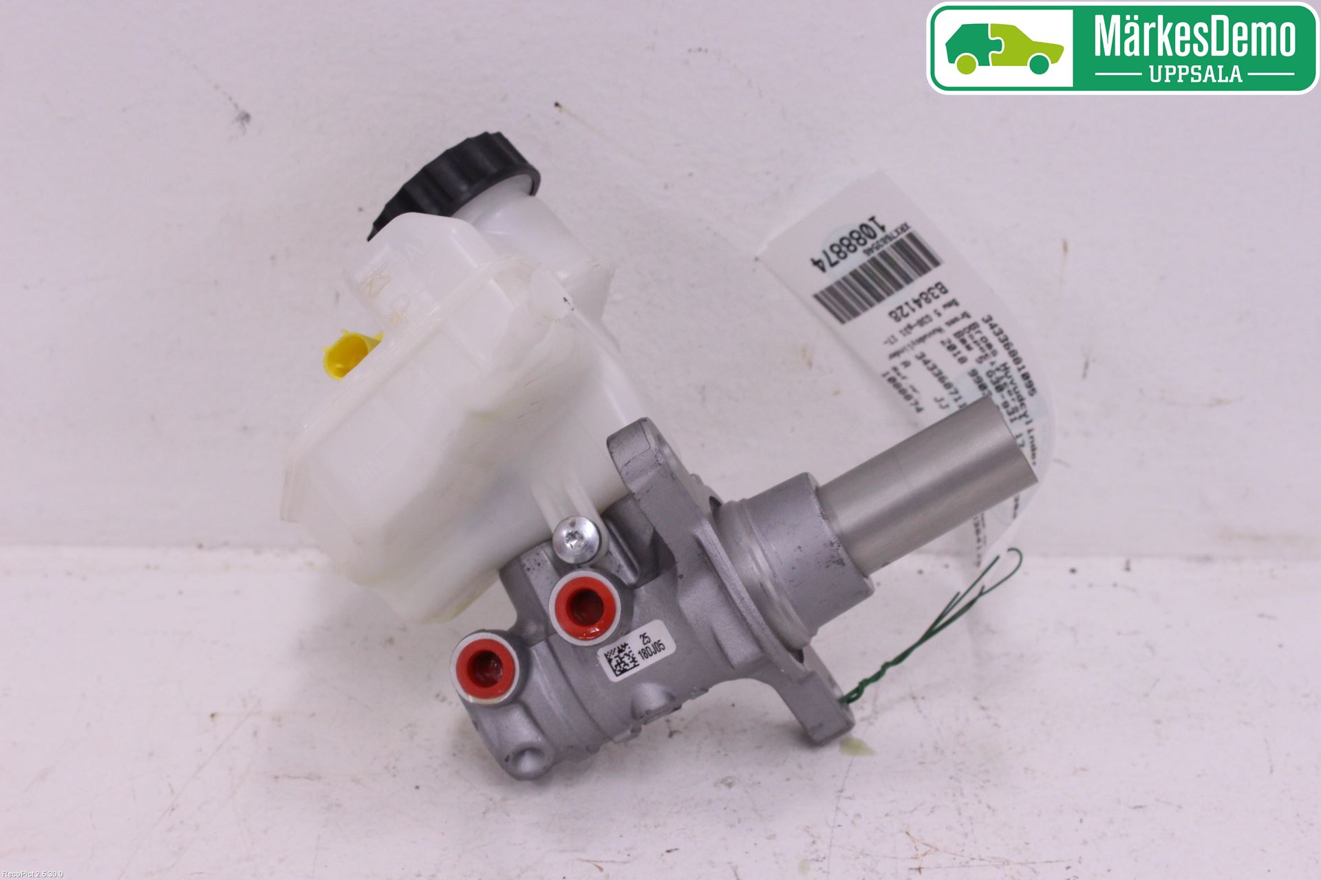 BMW 5 G30/G31/F90 17-23 Brems Hovedsylinder