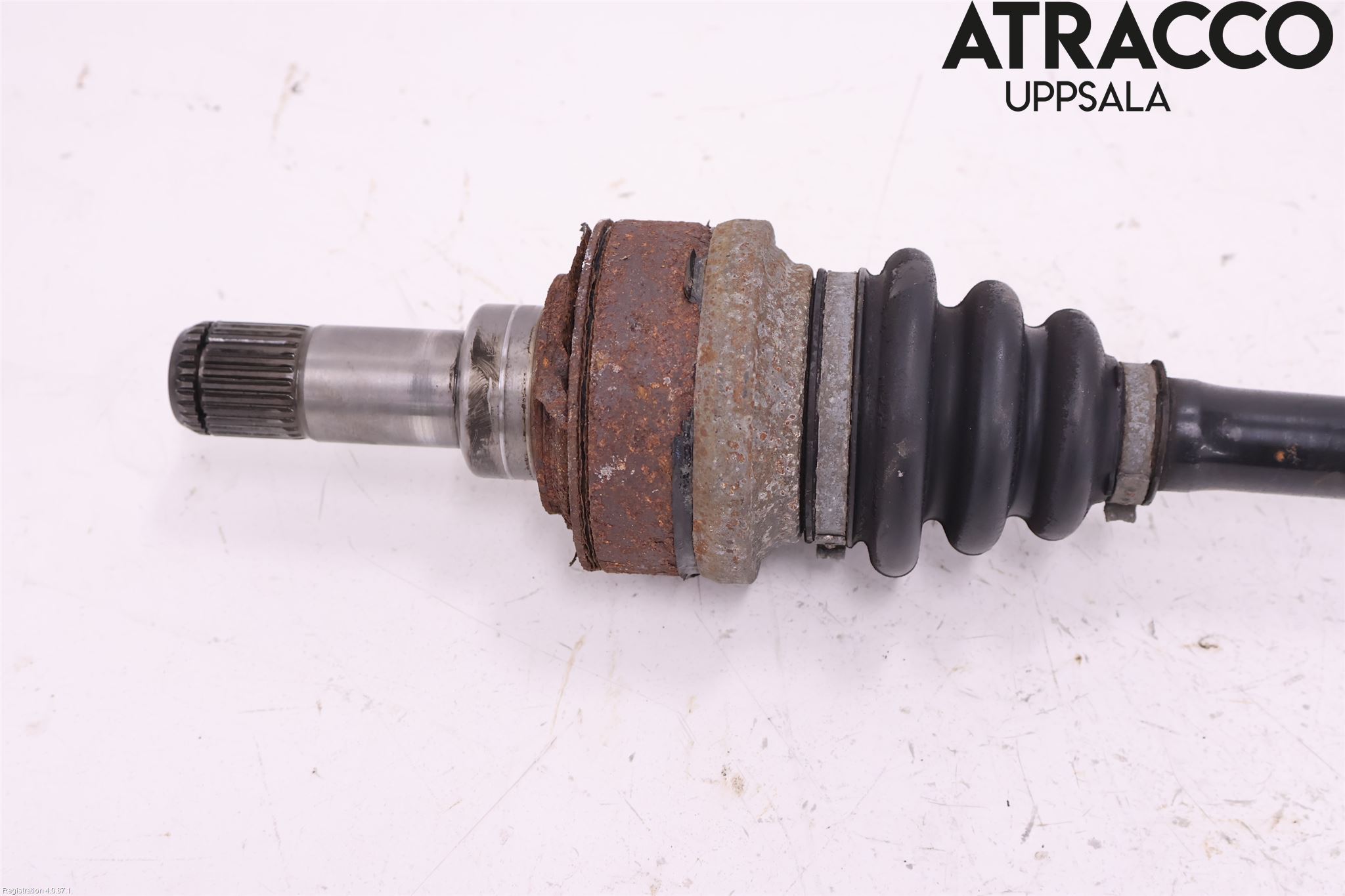 BMW 3 F30/F31/F80 12-19 Drivaksel Bak Kompl Venstre