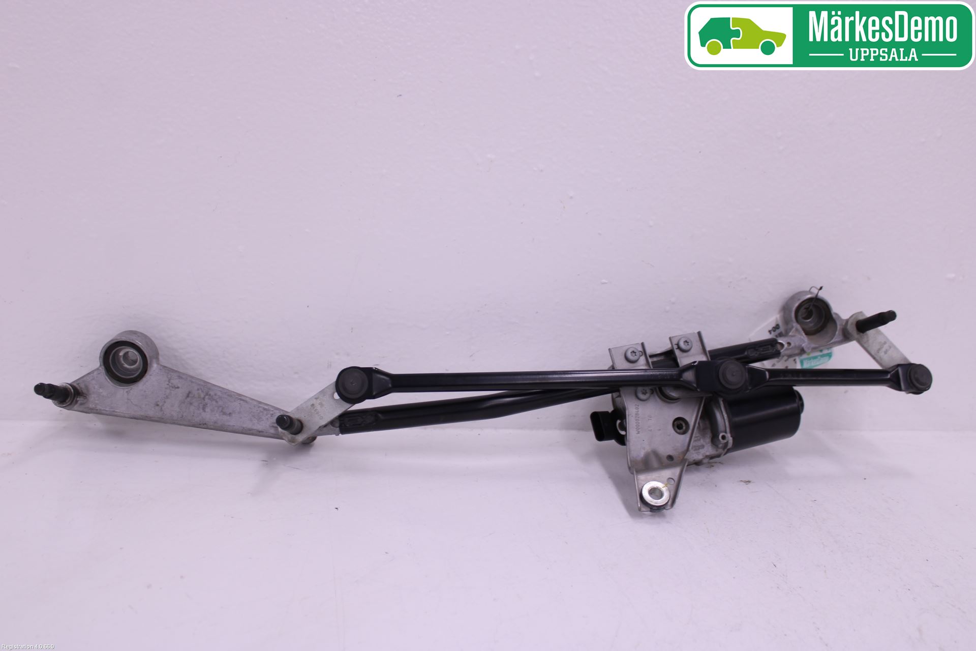 Mercedes-Benz MB CLA-KLASS (C117/X117) 13-19 Viskermotor Frontrute