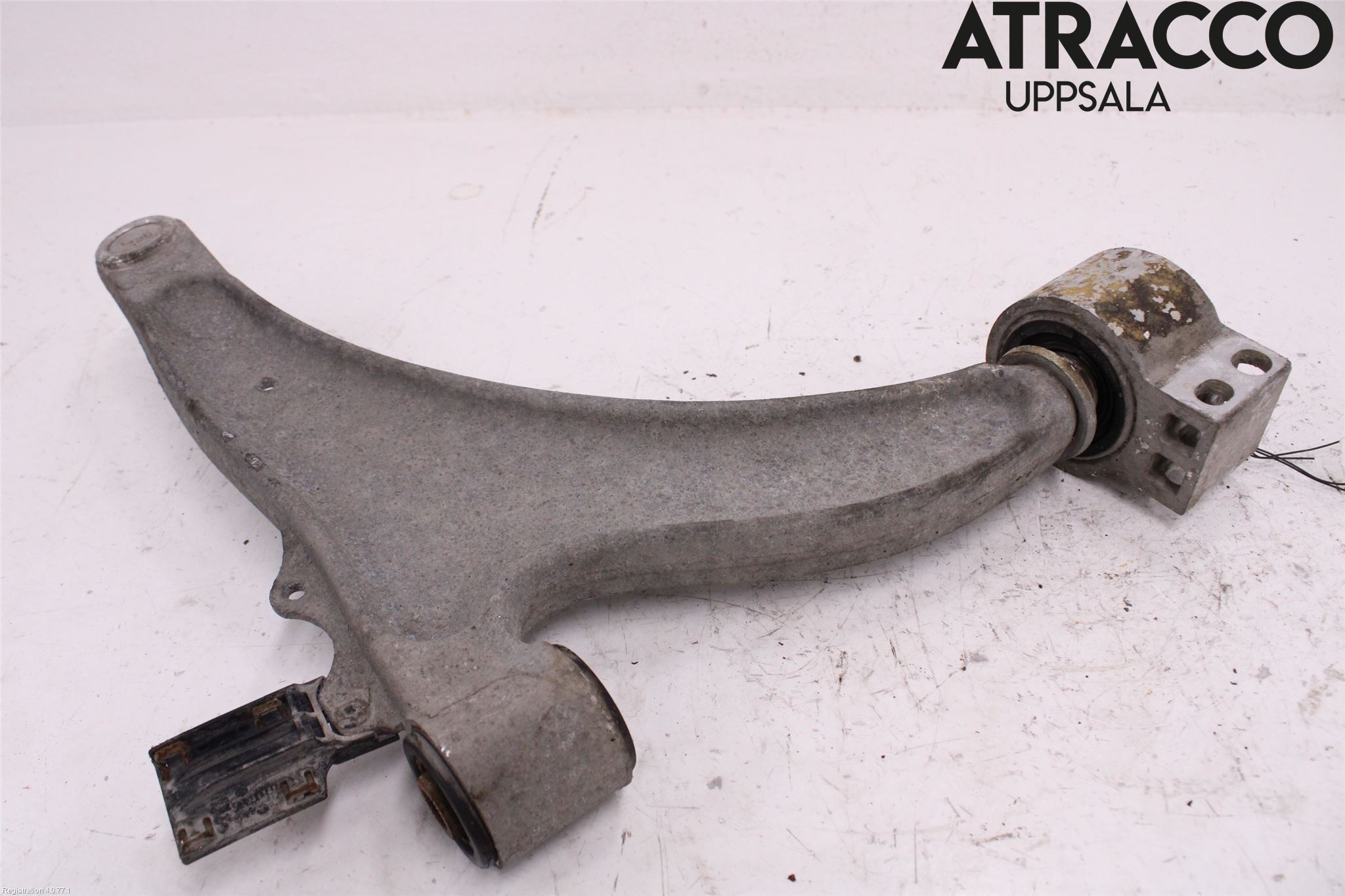 Opel INSIGNIA 09-16 Bærearm Foran Venstre Nedre