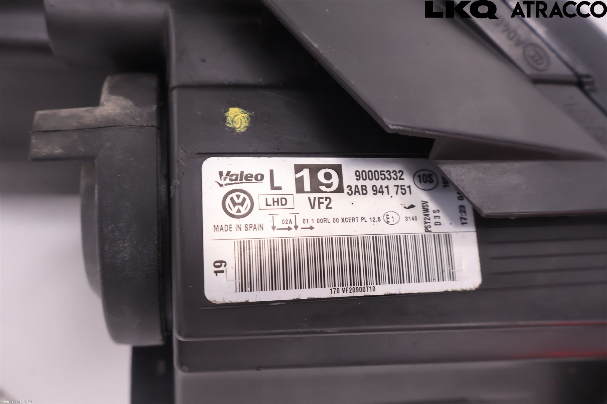 Volkswagen VW PASSAT 11-14 Frontlykt Venstre