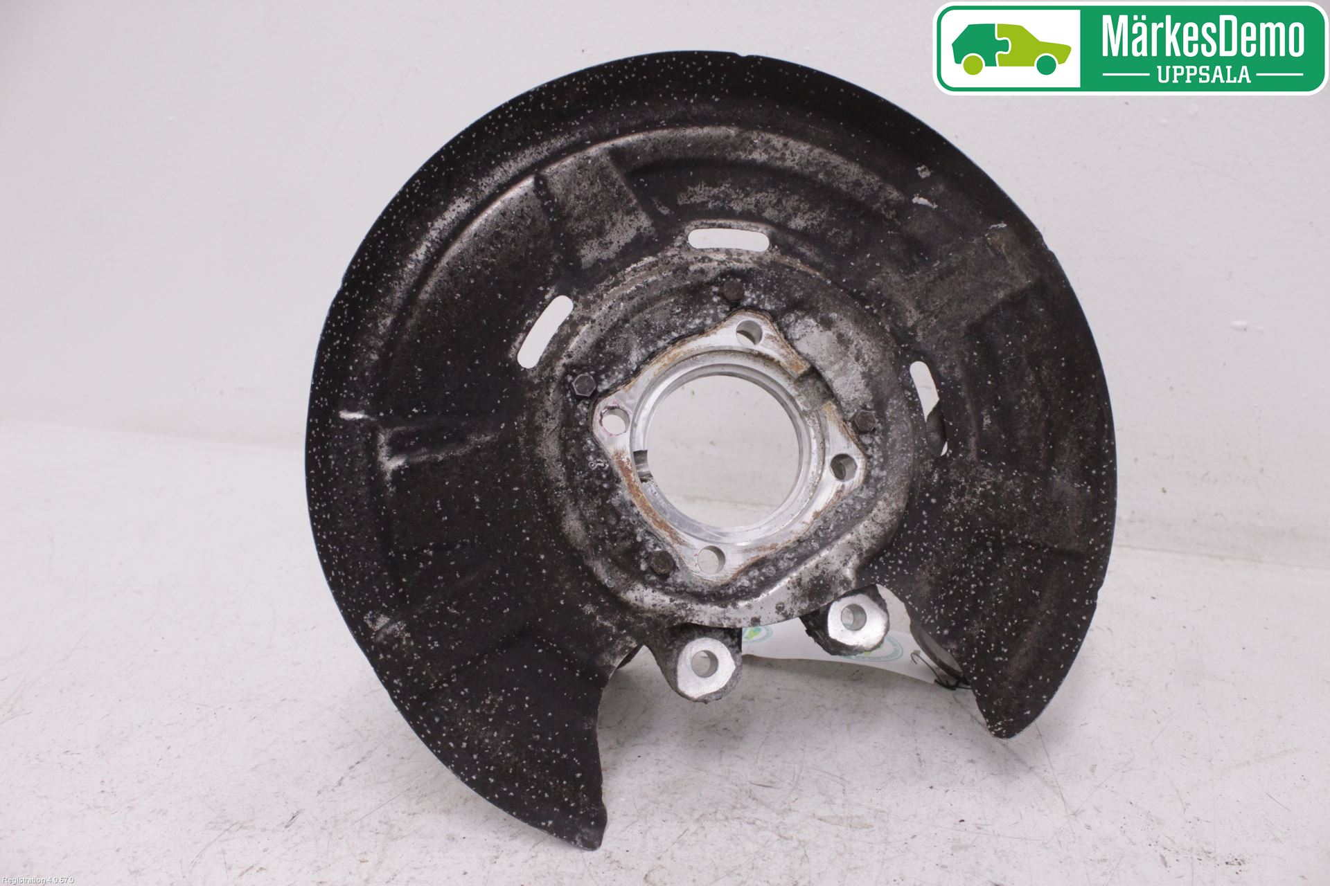 BMW 5 F10/F11/F18 09-17 Spindel Hb