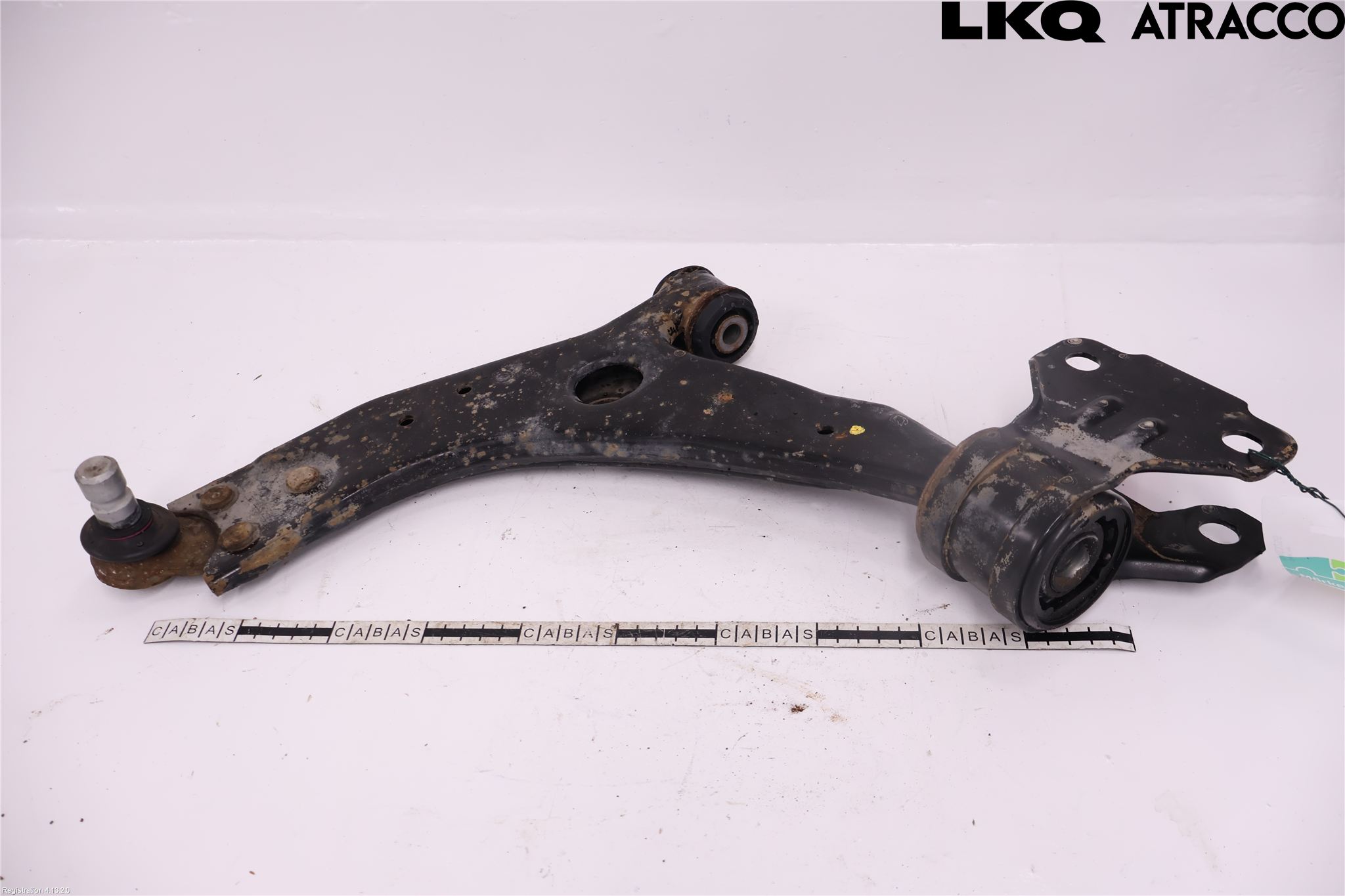 Volvo V40 12-19 Bærearm Foran Venstre Nedre