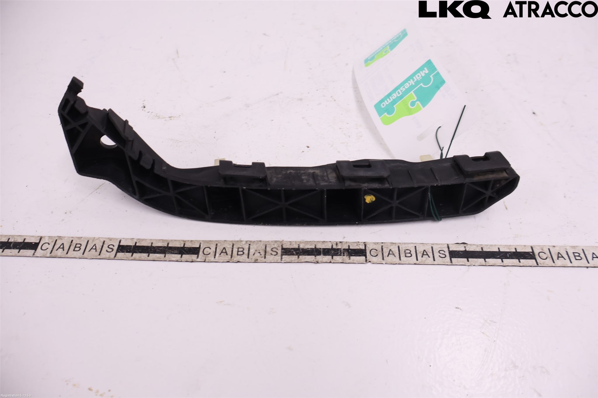 Hyundai i40 08-15 Frontskjermfeste Venstre