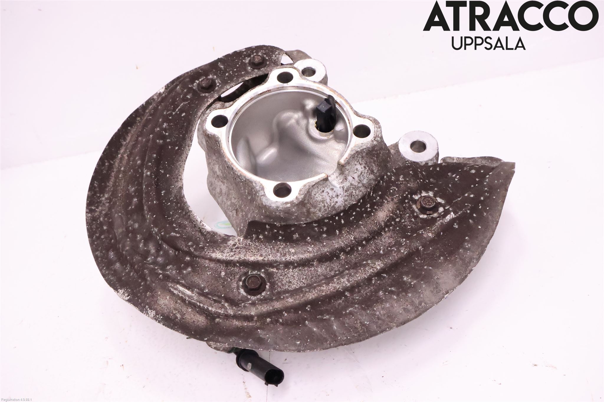 BMW 1 F20/F21 11-19 Spindel Vf