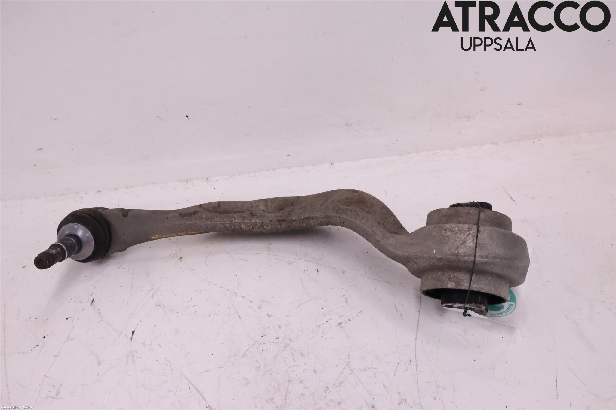 BMW 5 G30/G31/F90 17-23 Bærearm Foran Venstre Nedre