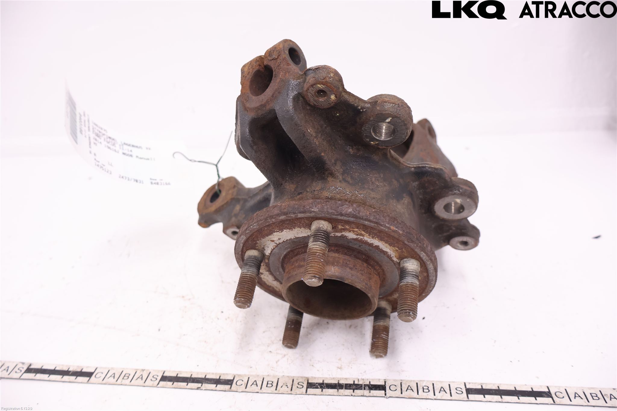 Ford FOCUS 11-14 Spindel Vf