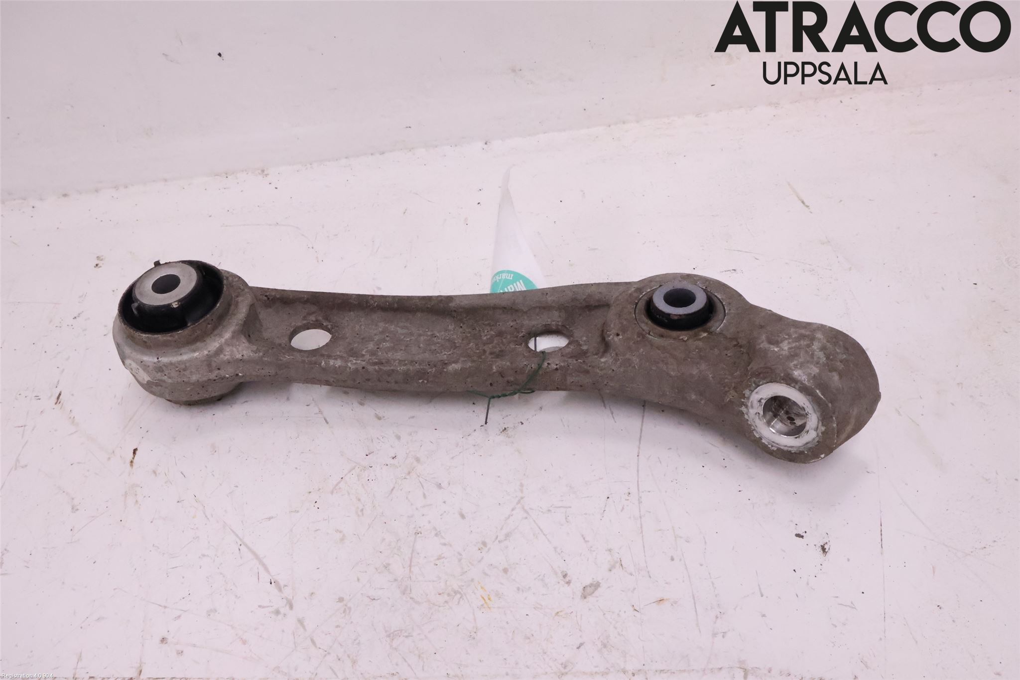 BMW 5 G30/G31/F90 17-23 Bærearm Foran Venstre Nedre