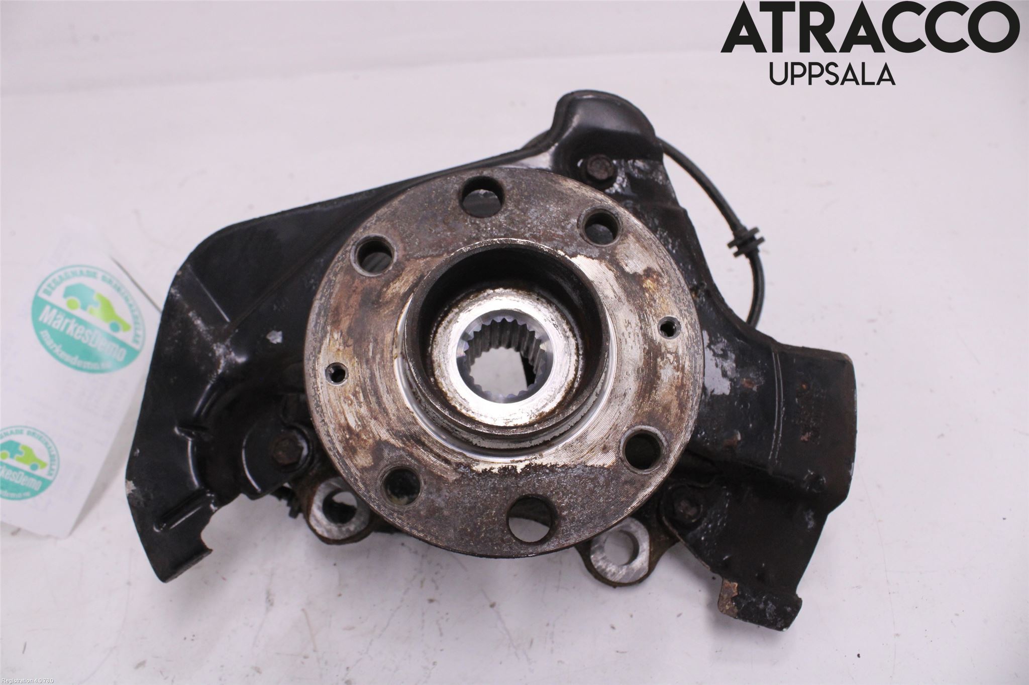 Opel CORSA D 07-14 Spindel Vf