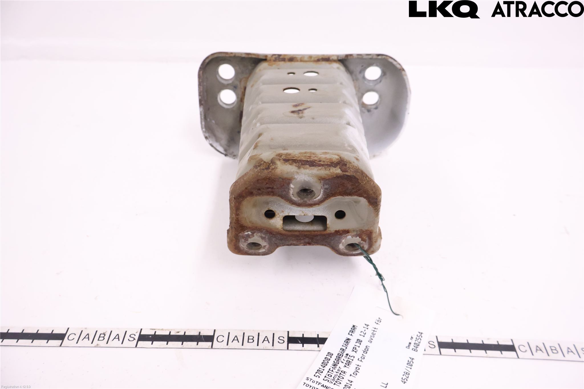 Toyota YARIS XP130 12-14 Støtfanger Foran Feste