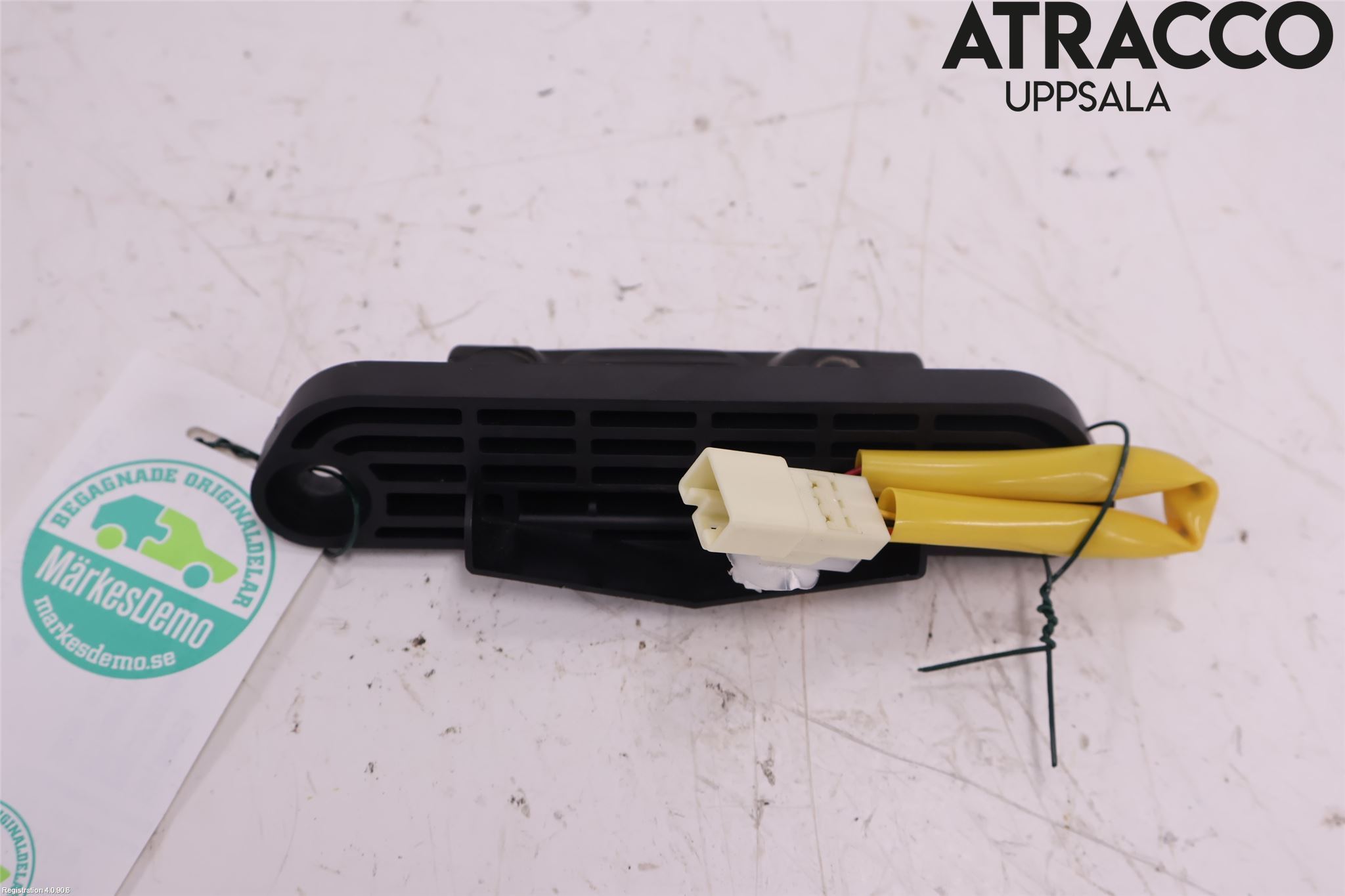 Mitsubishi ECLIPS CROSS Bakluke Handtak Ytre