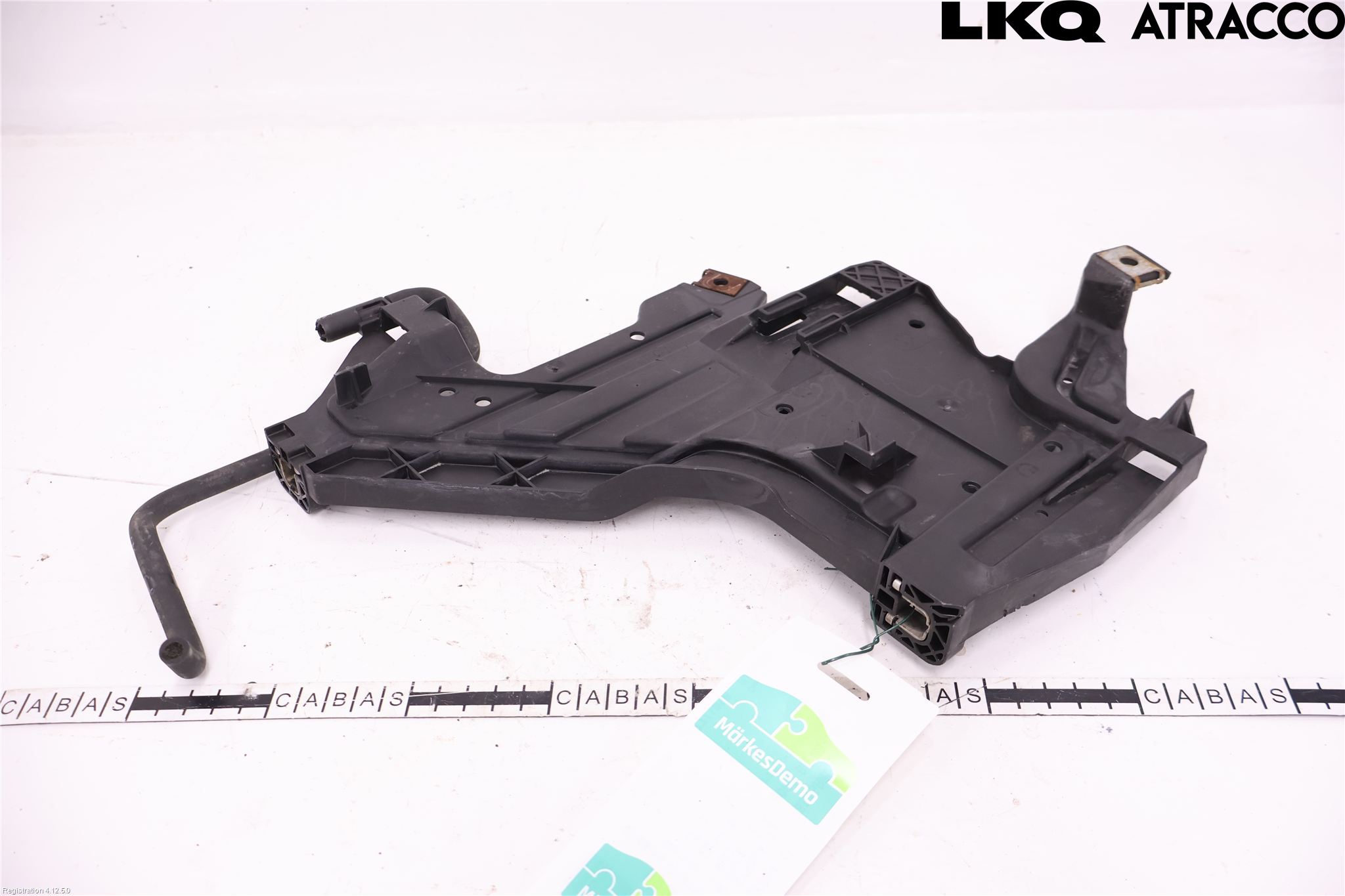 Audi A4 ALLROAD 09-16 Frontlykt Holder-Feste