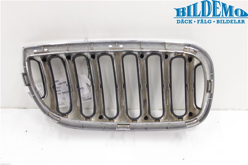 BMW X3 E83     03-10 Grilldel Venstre
