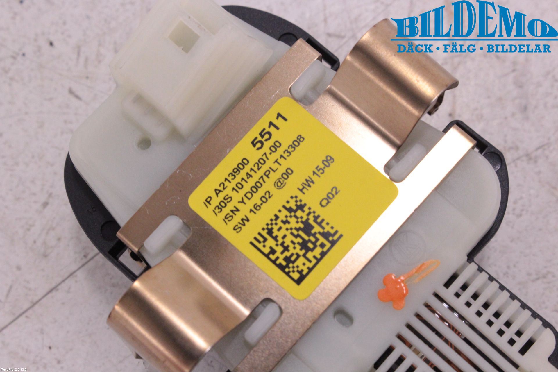 Mercedes-Benz MB E-KLASS (W213) 16-23 Sensor Regnsensor