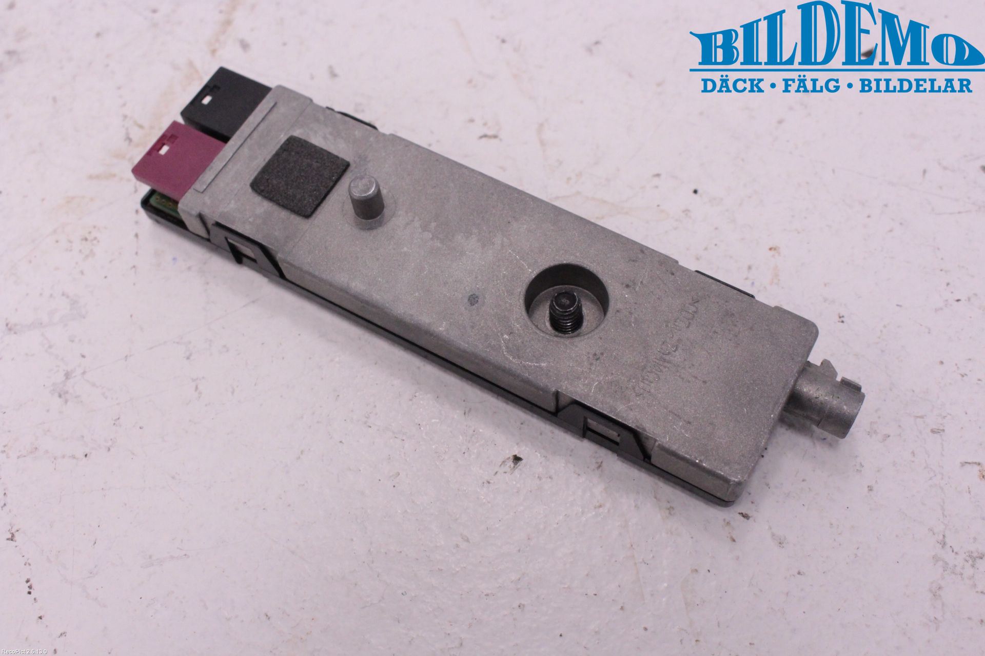 Mercedes-Benz MB CLS (C218/X218) 11-17 Stereo Forsterker