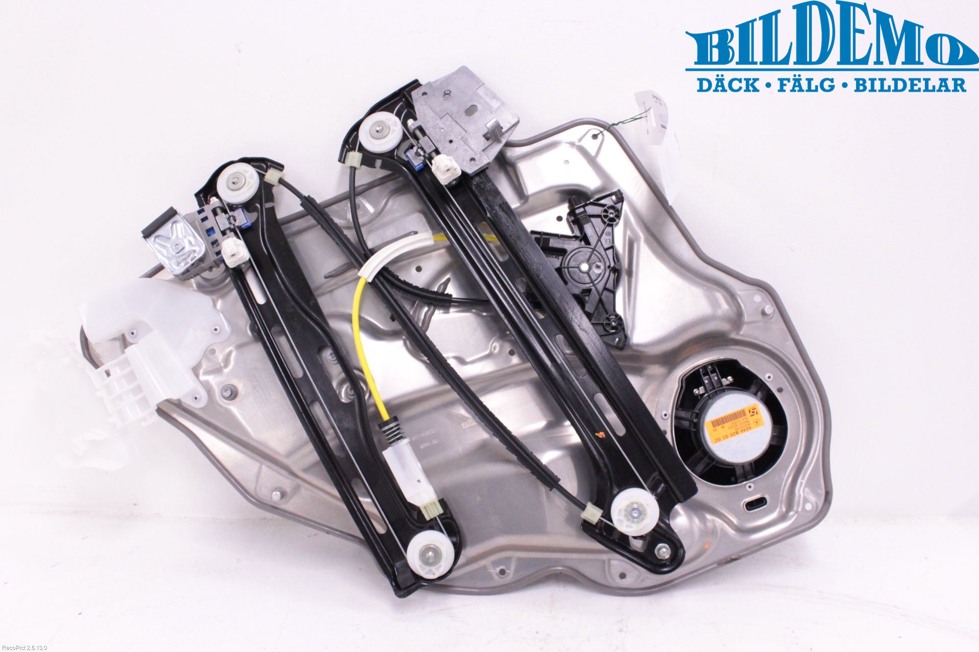 Mercedes-Benz MB CLS (C218/X218) 11-17 Vindusheis El Komp