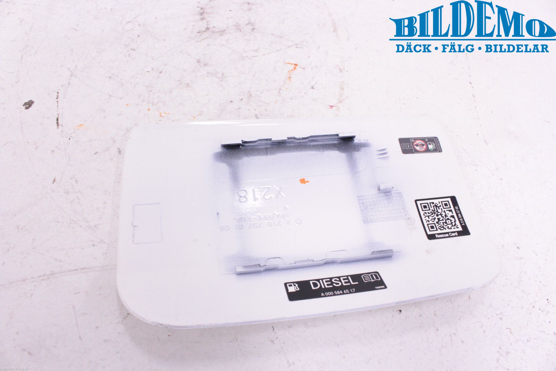 Mercedes-Benz MB CLS (C218/X218) 11-17 Drivstoff Tankluke