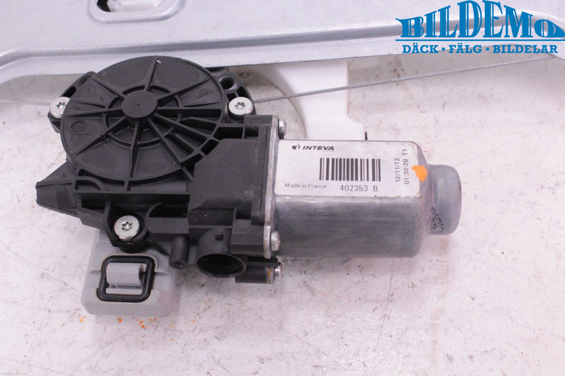 Kia SPORTAGE (SL) 11-15 Vindusheis El Komp