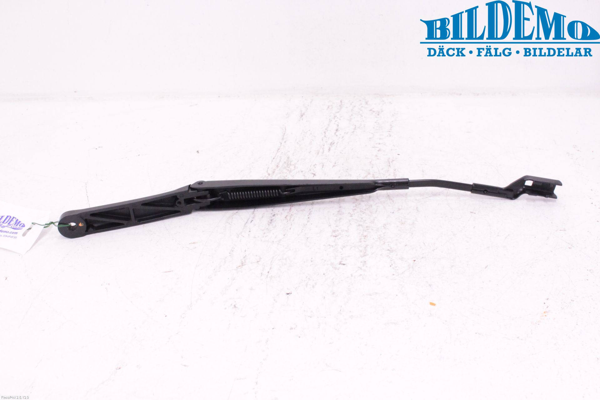 Volkswagen VW PASSAT 11-14 Viskerarm-Armer Frontrute
