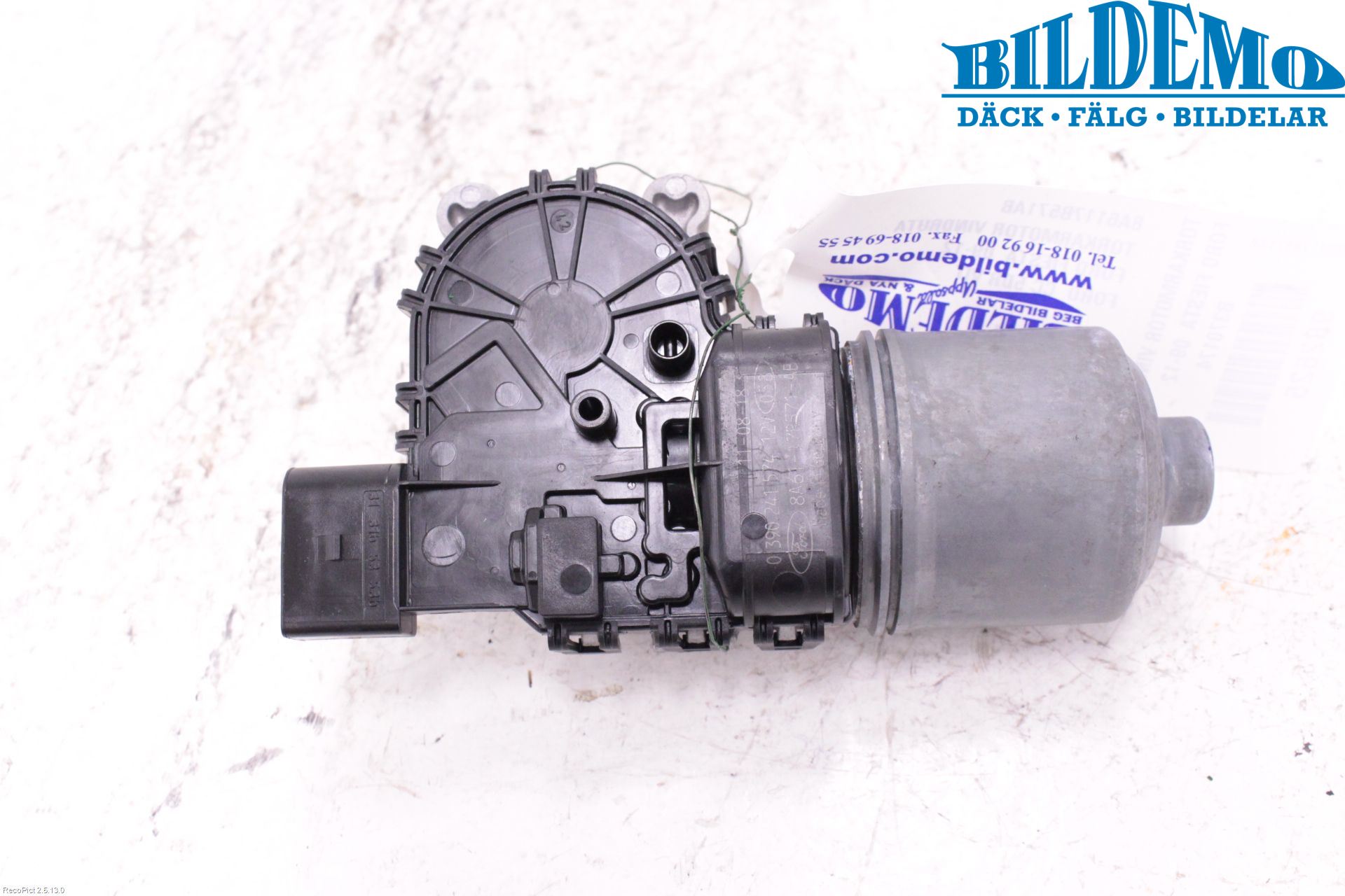 Ford FIESTA 09-12 Viskermotor Frontrute