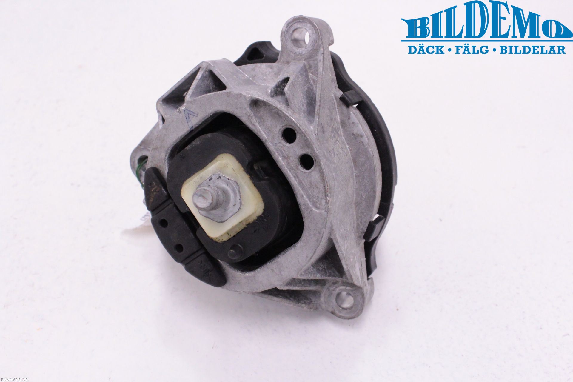 BMW 1 F20/F21 11-19 Motor Feste Gummi