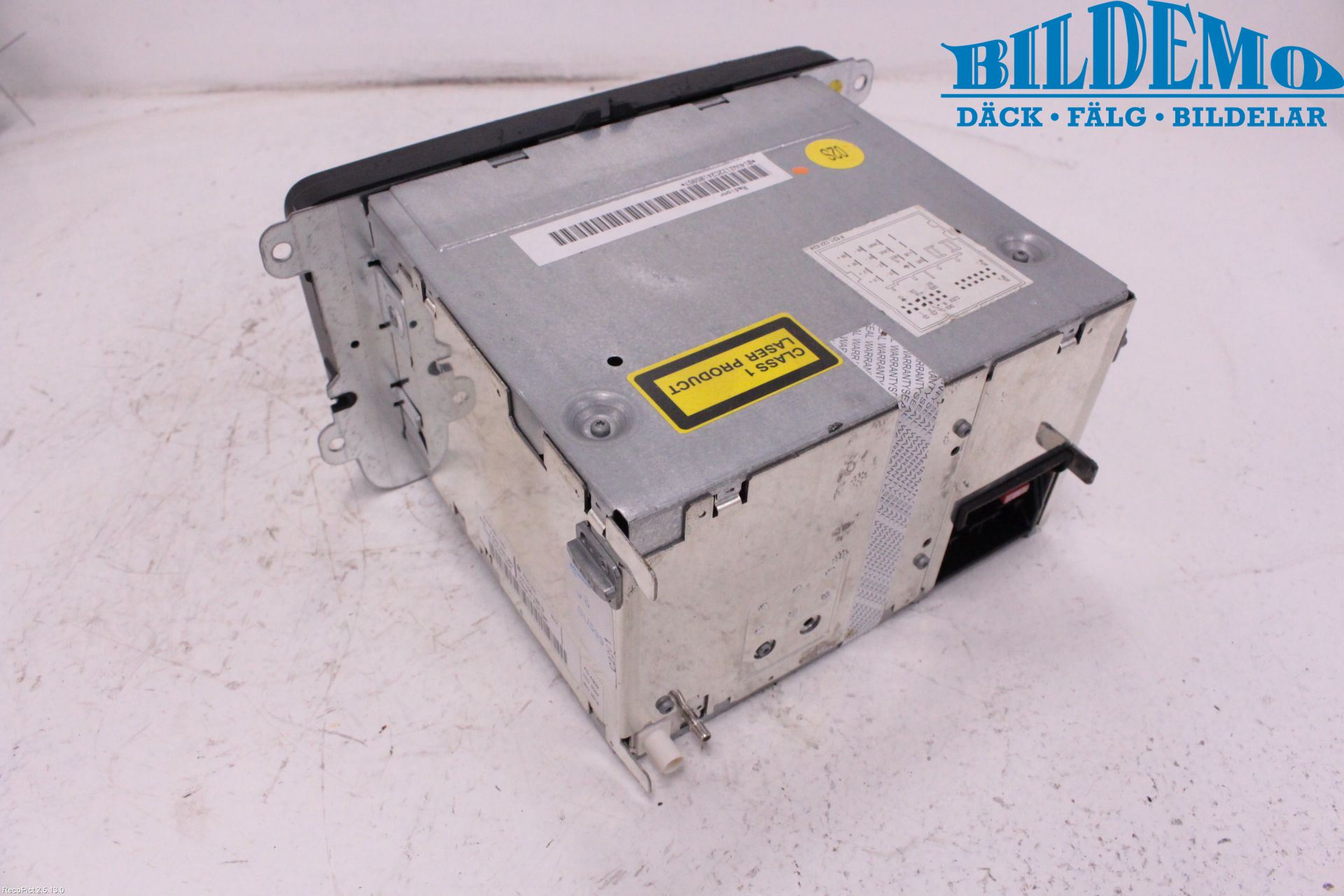 Volkswagen VW TOURAN 03-10 Stereo Radio Med Cd