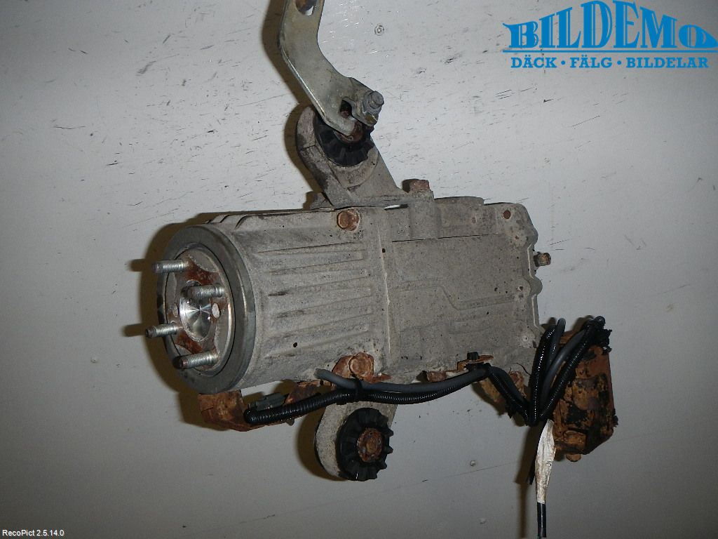 Mitsubishi OUTLANDER 07-12 Bakaksel Kardang Bak -Diff
