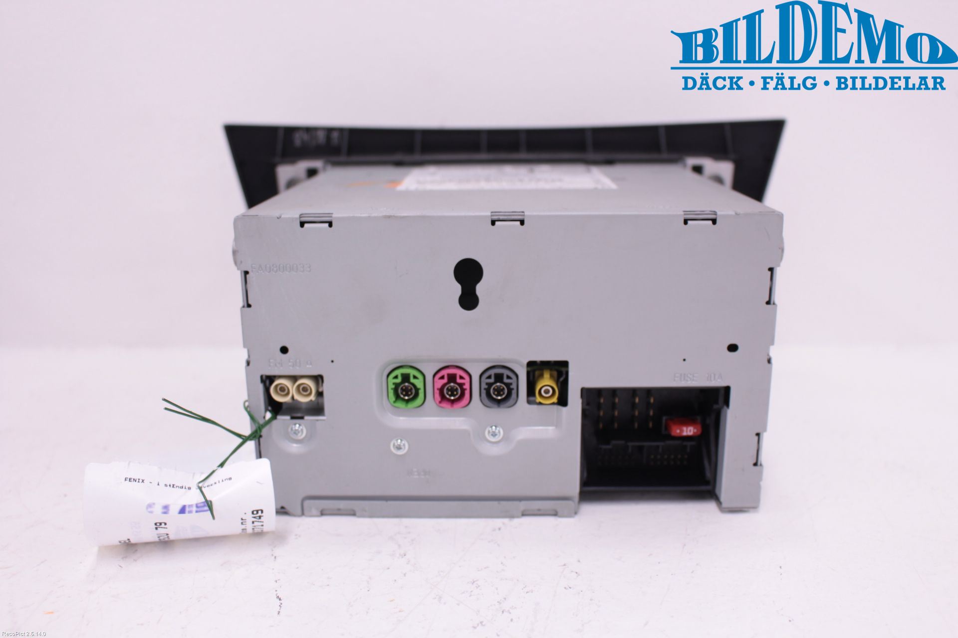 Mercedes-Benz MB C-KLASS (W204) 07-15 Stereo Radio Med Cd