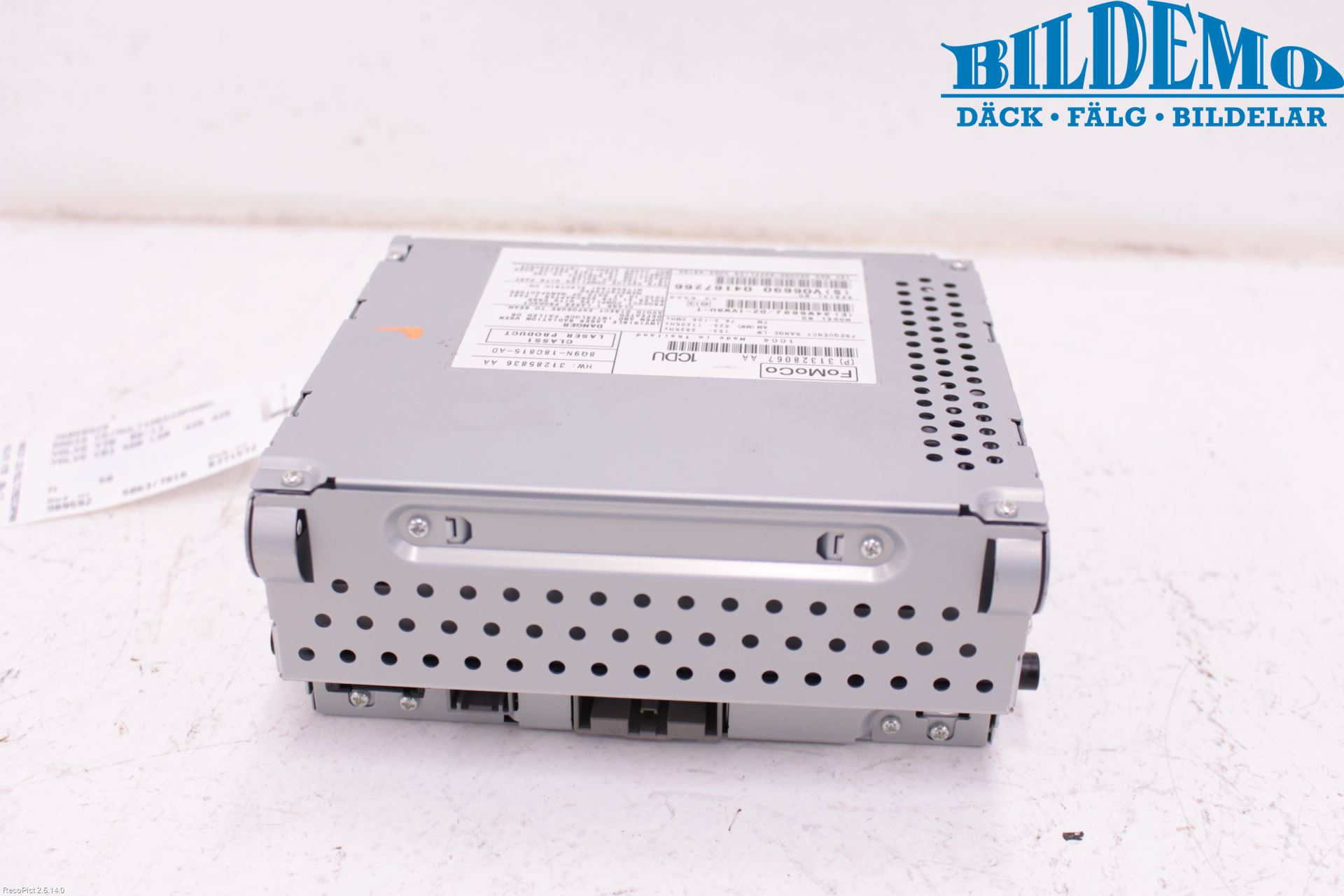 Volvo V70 08-13 Stereo Radio Med Cd