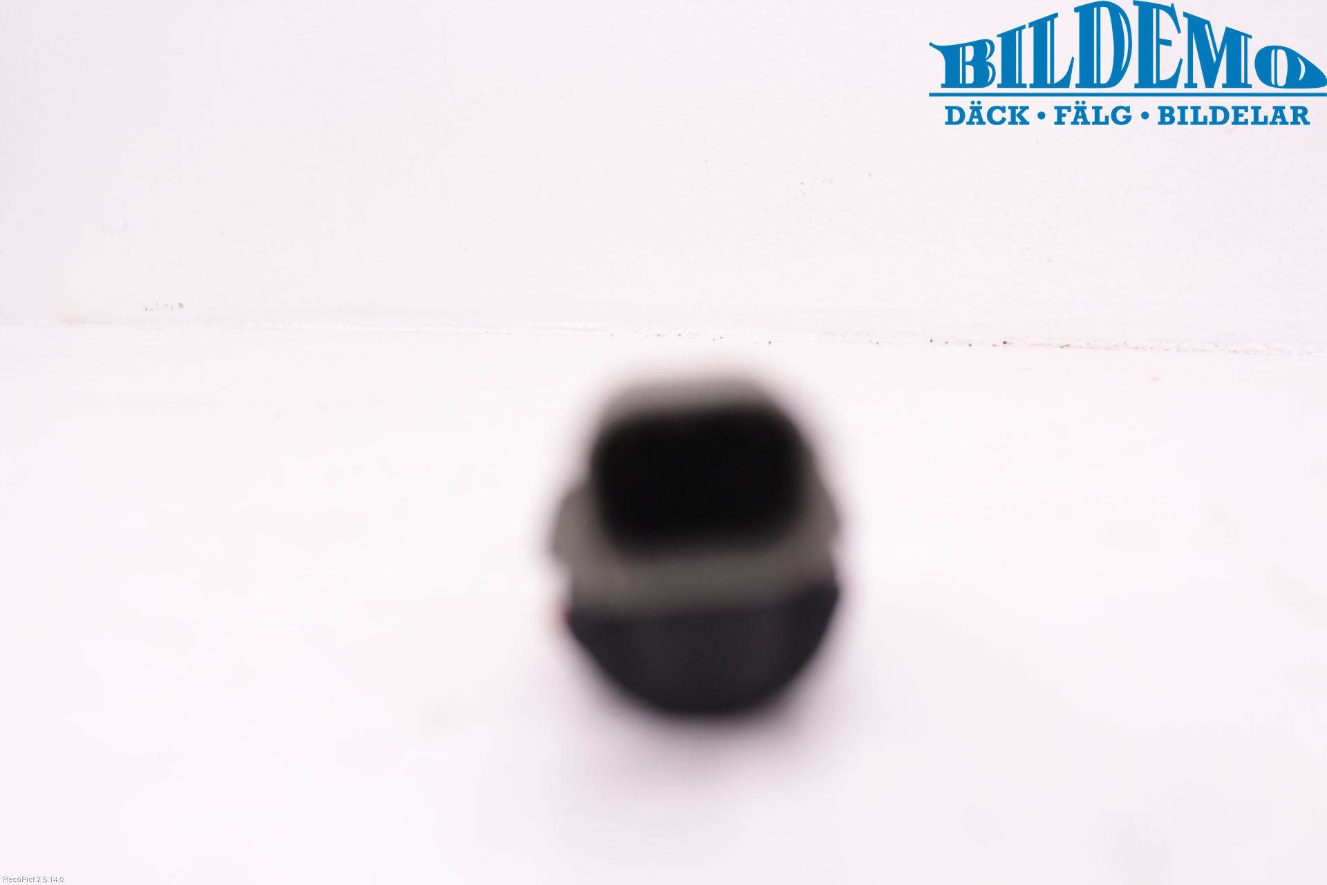 BMW 7 E65/66    00-08 Sensor Parkering Front