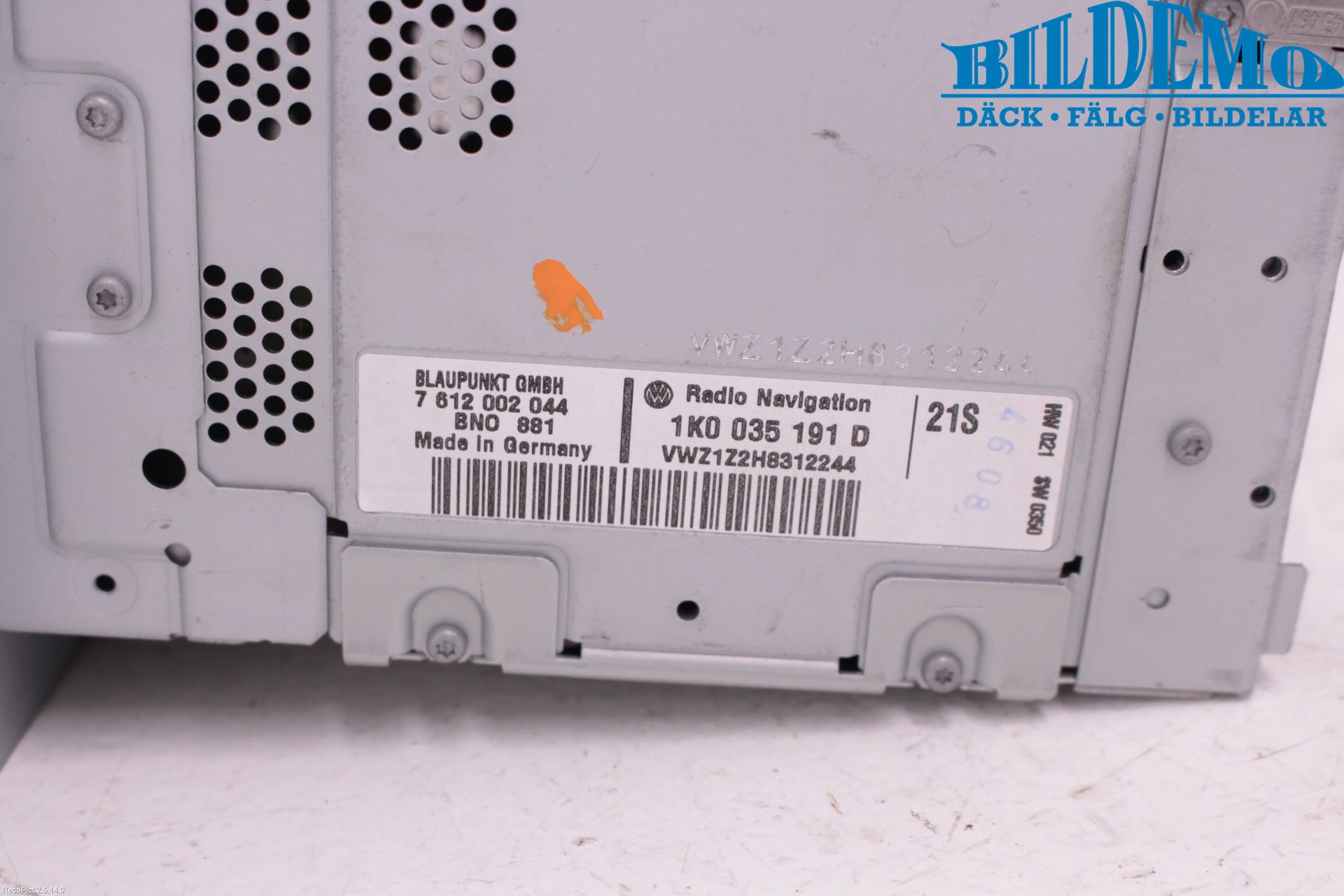 Volkswagen VW TOURAN 03-10 Stereo Radio Med Cd