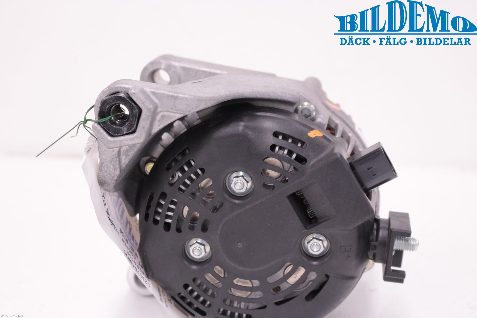 Mini COOPER CLUBMAN F54 16- Dynamo