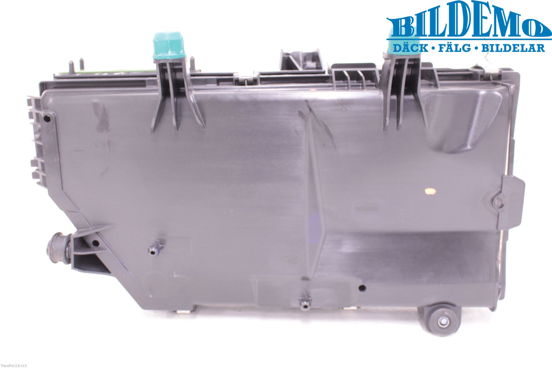 Mercedes-Benz MB E-KLASS (W213) 16-23 Luftfilter Boks