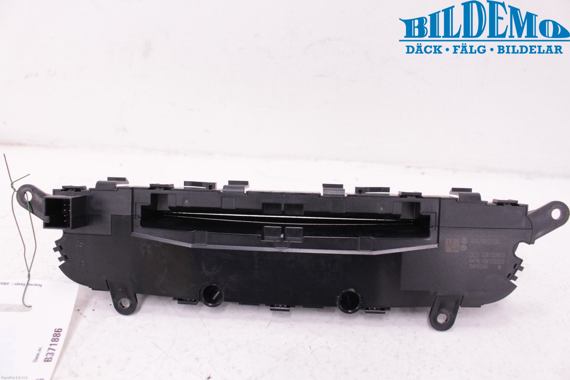 Mercedes-Benz MB VITO/V-KLASS (W640,W447,W448) 14- Stereo Radio Med Cd